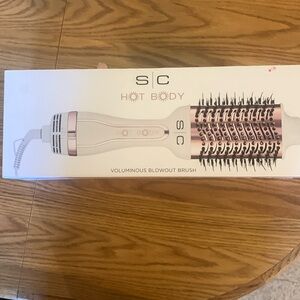 Stylecraft HOT BODY VOLUMINOUS  BLOWOUT HAIR DRYER